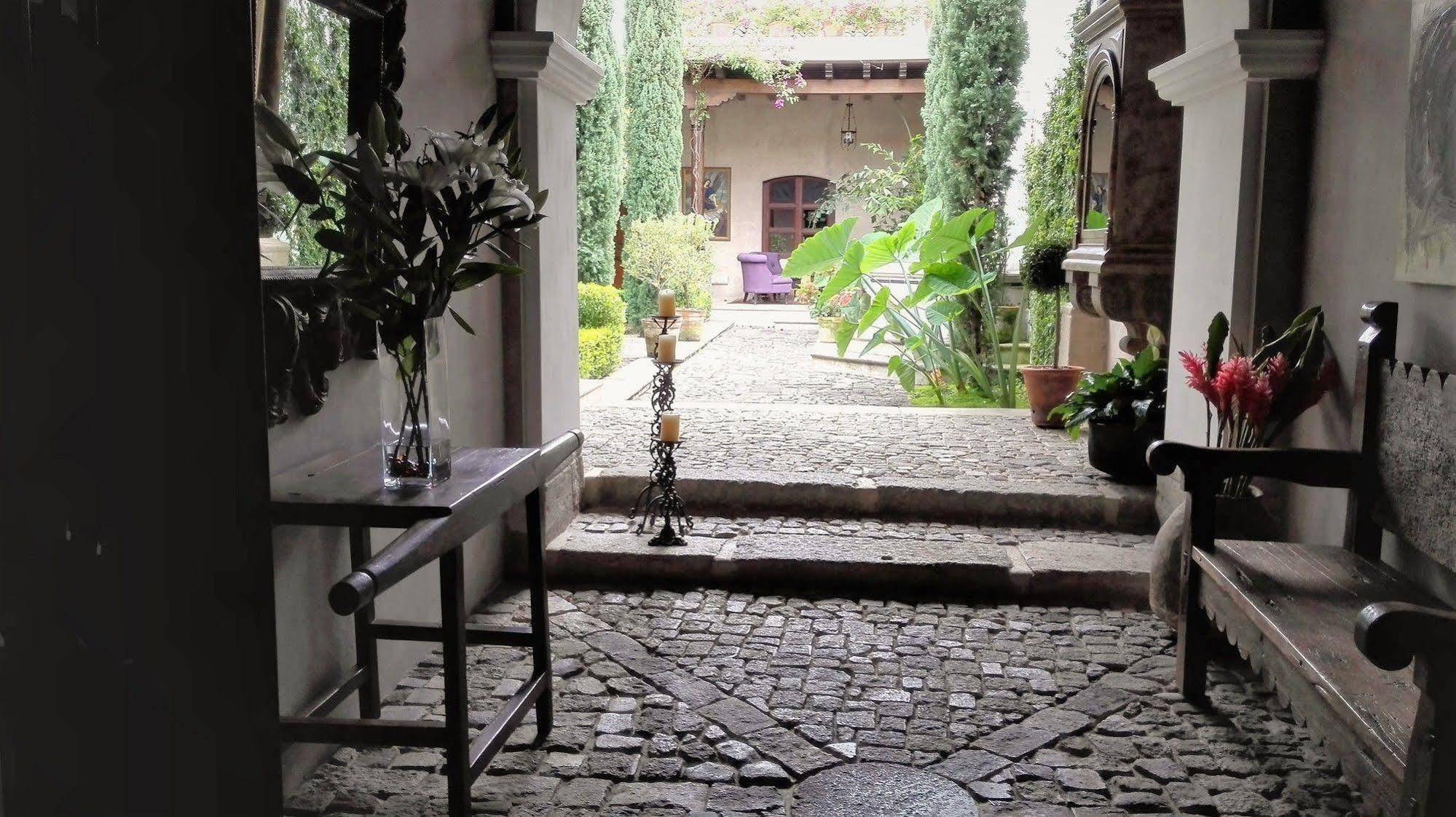 San Rafael Hotel Antigua Exteriör bild